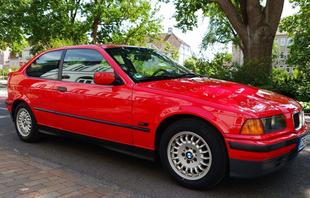 BMW 316i Compact Profil