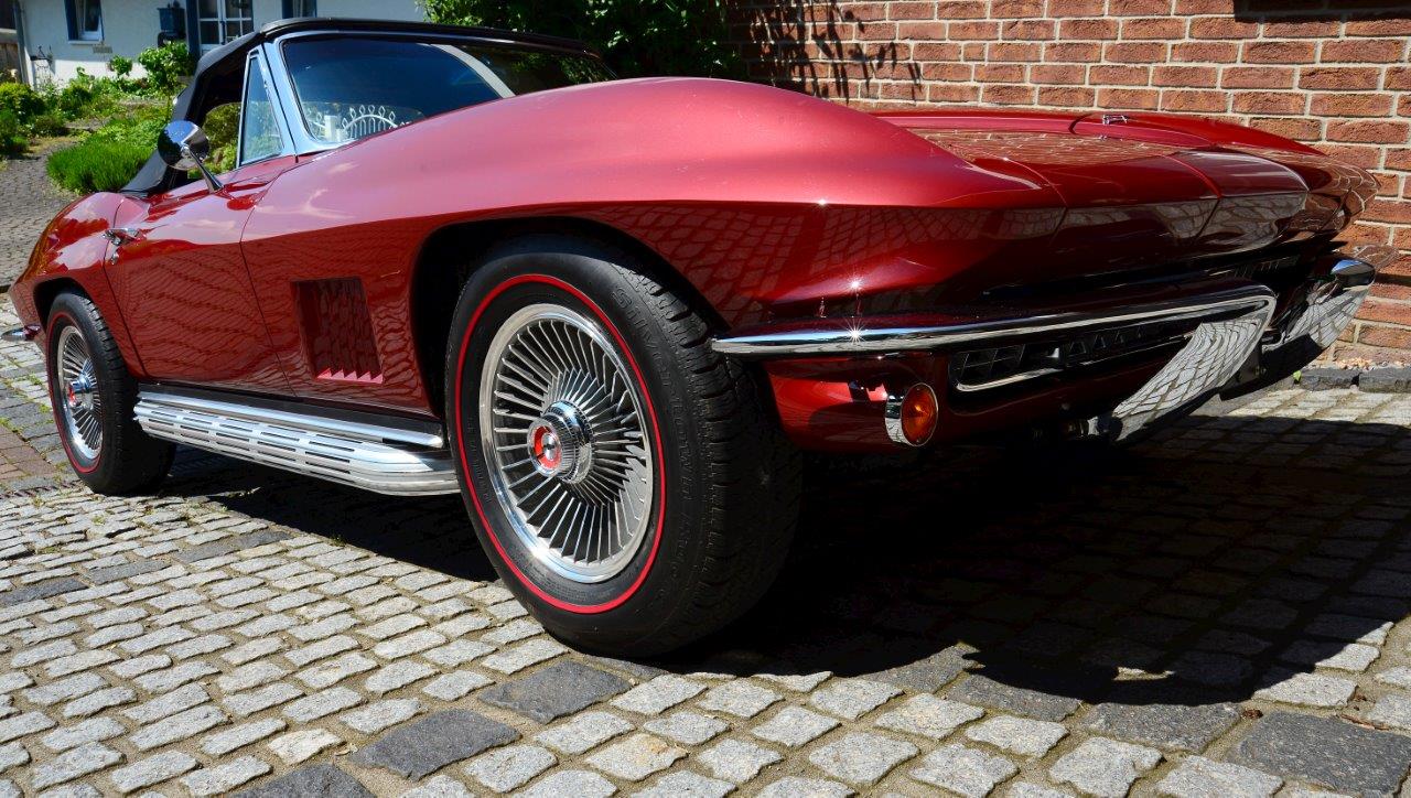 Chevrolet Corvette C2 Stingray