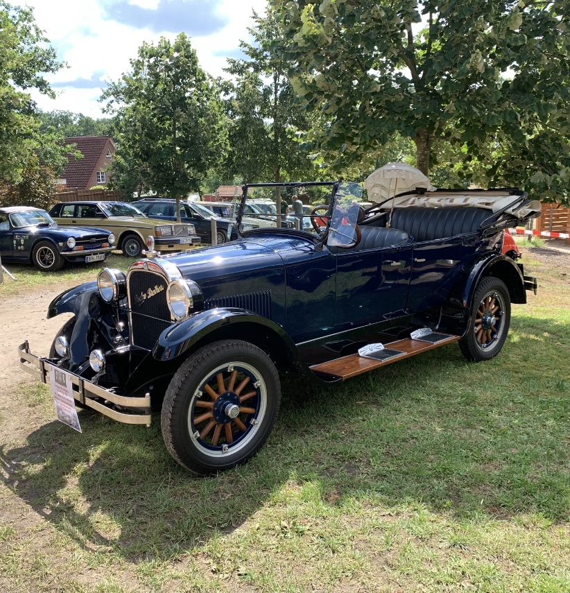 Dodge Brothers 126 Touring Seite mit Trittbrett